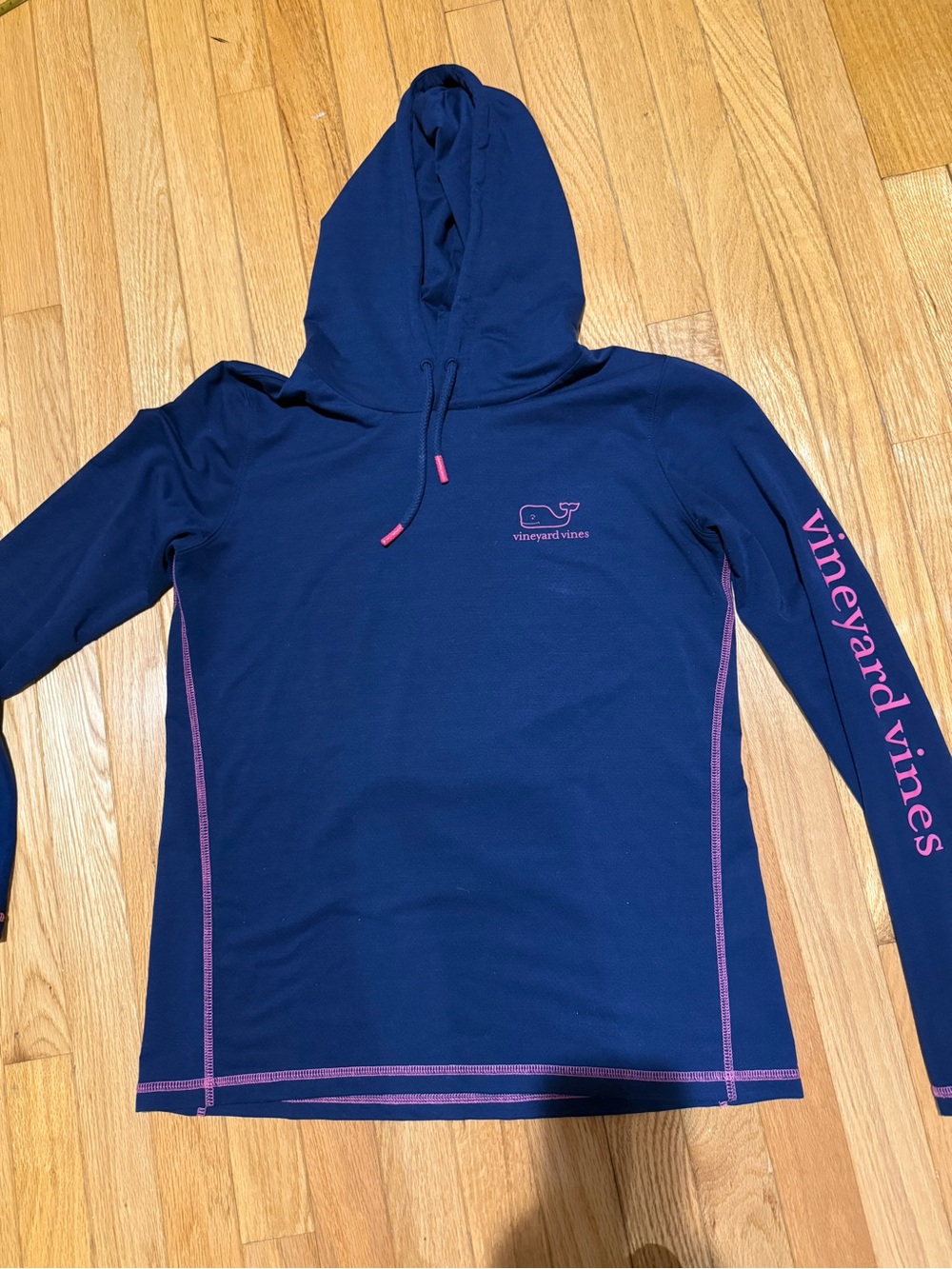 Vineyard Vines Navy Hooded Performance Top with Pink Accents